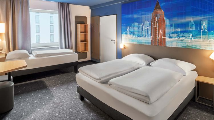 B&B Hotel Frankfurt-Messe Exterior