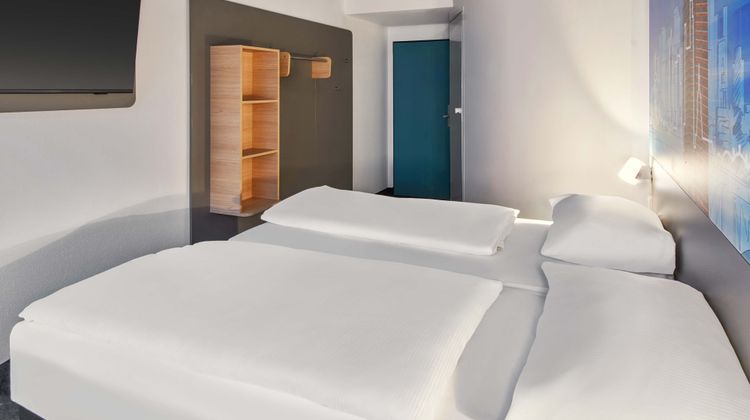 B&B Hotel Frankfurt-Messe Exterior