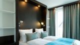 Motel One Stuttgart-Bad Cannstatt Room