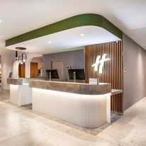 Holiday Inn Dandenong
