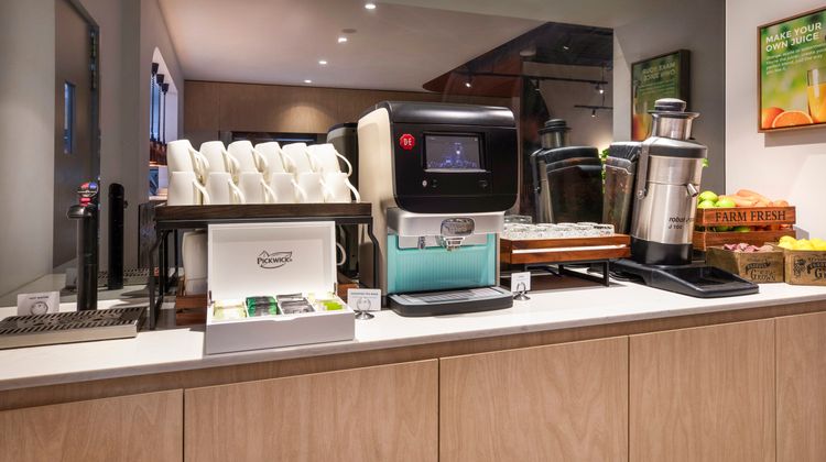 Holiday Inn Dandenong Restaurant