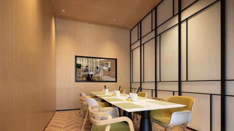 <b>Home2 Suites Hilton KMG Chenggong Restaurant</b>. Images powered by <a href="https://www.leonardoworldwide.com/" title="Leonardo Worldwide" target="_blank">Leonardo</a>.