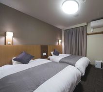 Dormy Inn Toyama Hotel Room
