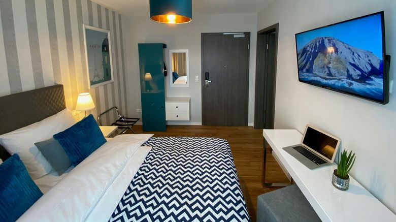<b>Tortuga Hotel Grafenwoehr Room</b>. Images powered by <a href="https://www.leonardoworldwide.com/" title="Leonardo Worldwide" target="_blank">Leonardo</a>.