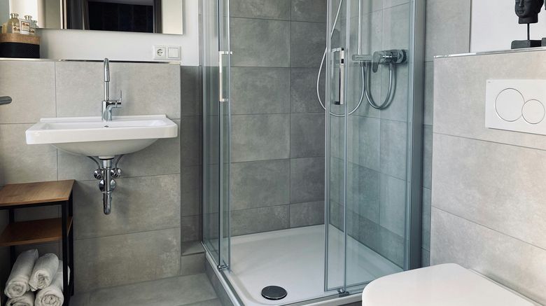 <b>Tortuga Hotel Grafenwoehr Room</b>. Images powered by <a href="https://www.leonardoworldwide.com/" title="Leonardo Worldwide" target="_blank">Leonardo</a>.