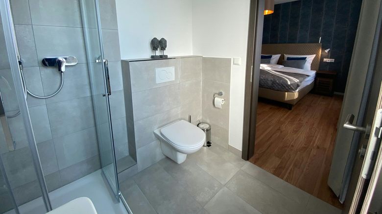 <b>Tortuga Hotel Grafenwoehr Room</b>. Images powered by <a href="https://www.leonardoworldwide.com/" title="Leonardo Worldwide" target="_blank">Leonardo</a>.
