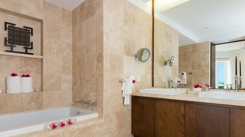 <b>West Bay Club Room</b>. Images powered by <a href="https://www.leonardoworldwide.com/" title="Leonardo Worldwide" target="_blank">Leonardo</a>.
