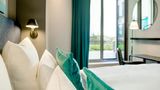 Motel One Ulm Room