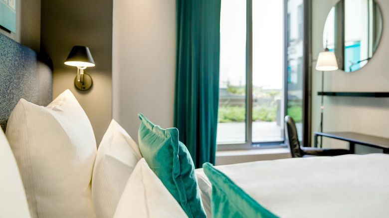 <b>Motel One Ulm Room</b>. Images powered by <a href="https://www.leonardoworldwide.com/" title="Leonardo Worldwide" target="_blank">Leonardo</a>.