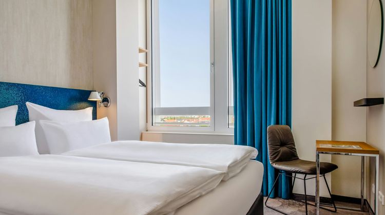 Motel One Muenchen Campus Room
