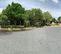 Orana Windmill Motel Exterior