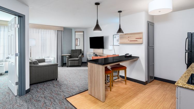 Candlewood Suites Loveland Room