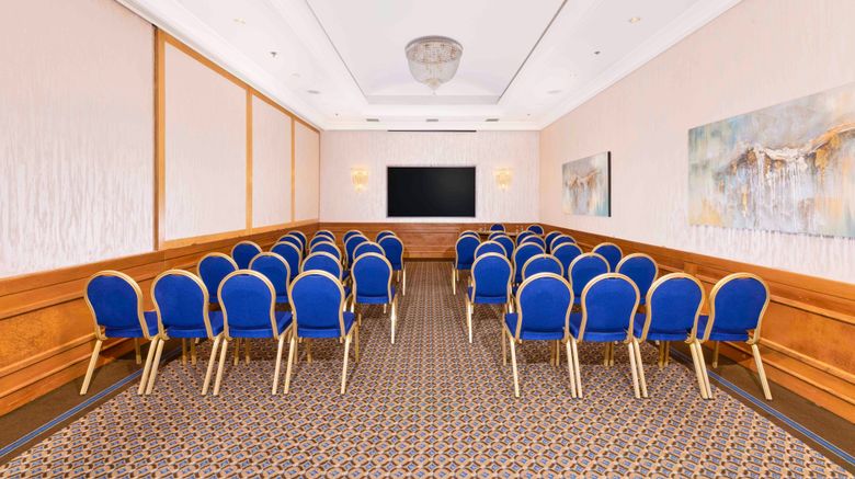 <b>Gefinor Rotana Meeting</b>. Images powered by <a href="https://www.leonardoworldwide.com/" title="Leonardo Worldwide" target="_blank">Leonardo</a>.