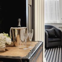 Hotel 41