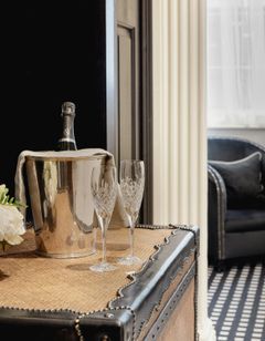 Hotel 41
