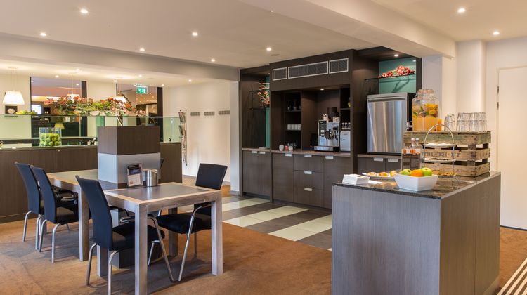 Postillion Hotel Amsfoort Veluwemeer Lobby