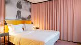 Hotel Rival Other