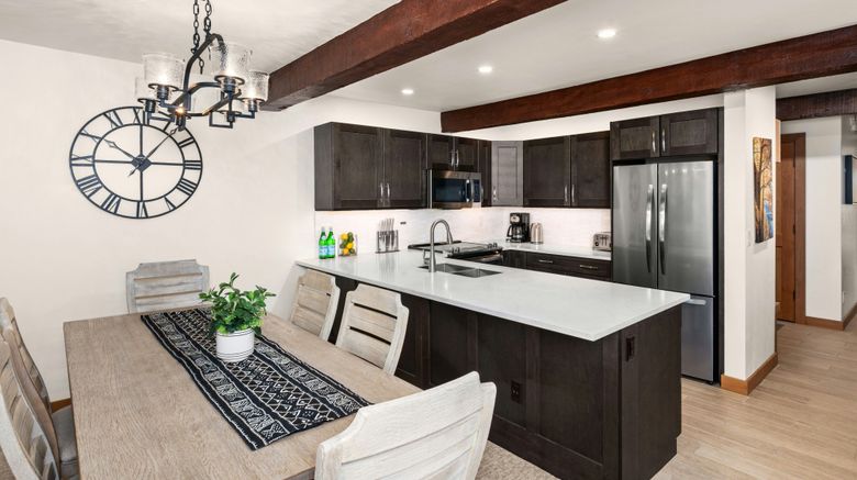<b>Top of the Village Condominiums Restaurant</b>. Images powered by <a href="https://www.leonardoworldwide.com/" title="Leonardo Worldwide" target="_blank">Leonardo</a>.