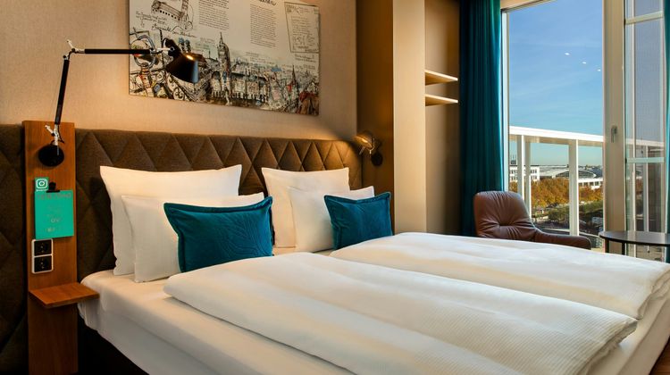 Motel One Munchen Messe Room