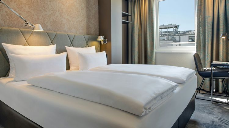 Motel One Muenchen-Sendlinger Tor Room