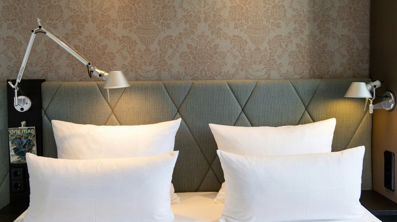 <b>Motel One Muenchen-Sendlinger Tor Room</b>. Images powered by <a href="https://www.leonardoworldwide.com/" title="Leonardo Worldwide" target="_blank">Leonardo</a>.