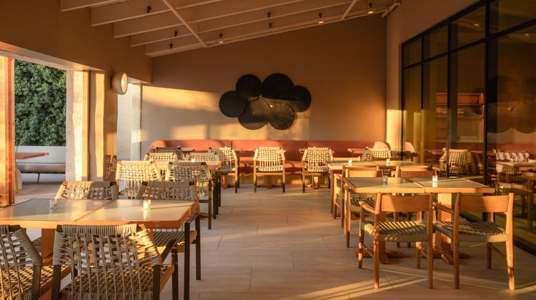 Kimpton Miralina Resort & Villas Restaurant