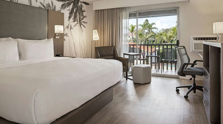 Found Hotels Santa Barbara Room