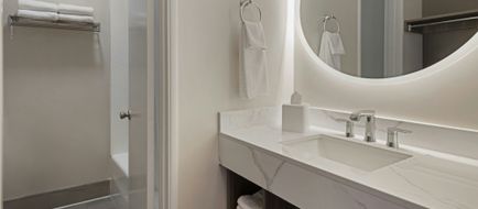 Found Hotels Santa Barbara Room
