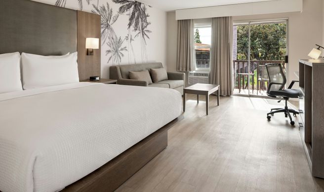 Found Hotels Santa Barbara Room