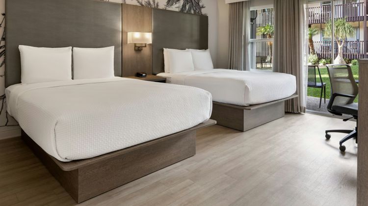 Found Hotels Santa Barbara Room