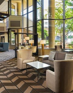 Memphis Riverline Hotel