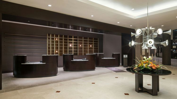 Memphis Riverline Hotel Lobby
