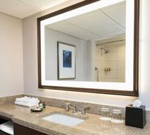 Memphis Riverline Hotel Room