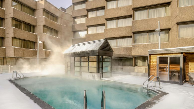 <b>Delta Hotels by Marriott Quebec Pool</b>. Images powered by <a href="https://www.leonardoworldwide.com/" title="Leonardo Worldwide" target="_blank">Leonardo</a>.