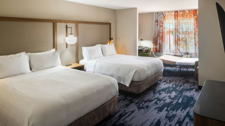 Fairfield Inn Richmond Suite