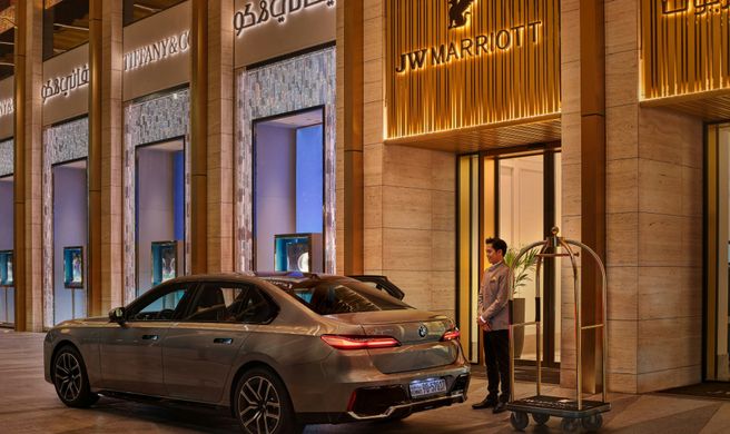 JW Marriott Kuwait Hotel Exterior
