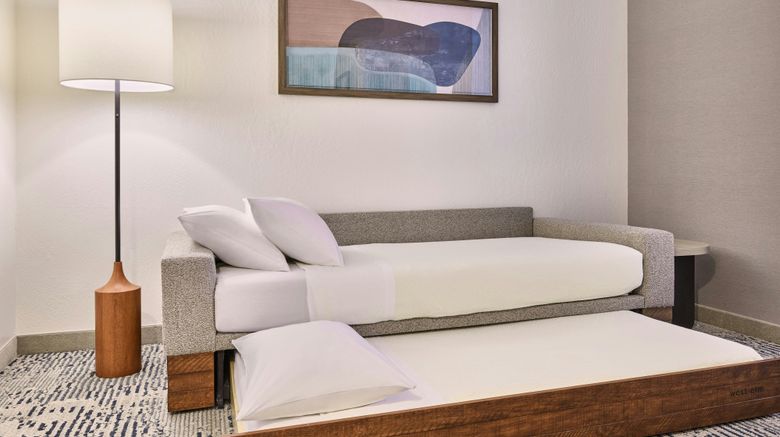 <b>SpringHill Suites Phoenix Glendale/Peori Suite</b>. Images powered by <a href="https://www.leonardoworldwide.com/" title="Leonardo Worldwide" target="_blank">Leonardo</a>.