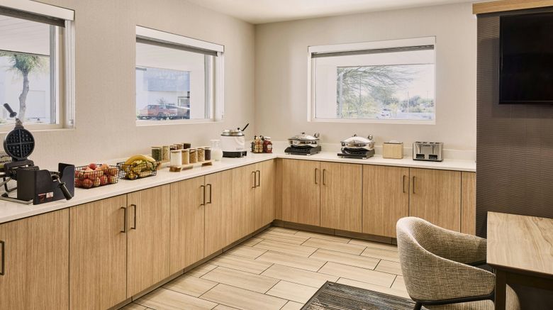 <b>SpringHill Suites Phoenix Glendale/Peori Restaurant</b>. Images powered by <a href="https://www.leonardoworldwide.com/" title="Leonardo Worldwide" target="_blank">Leonardo</a>.