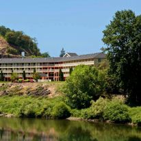 The Lodge at Roseburg