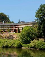 The Lodge at Roseburg