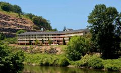 The Lodge at Roseburg