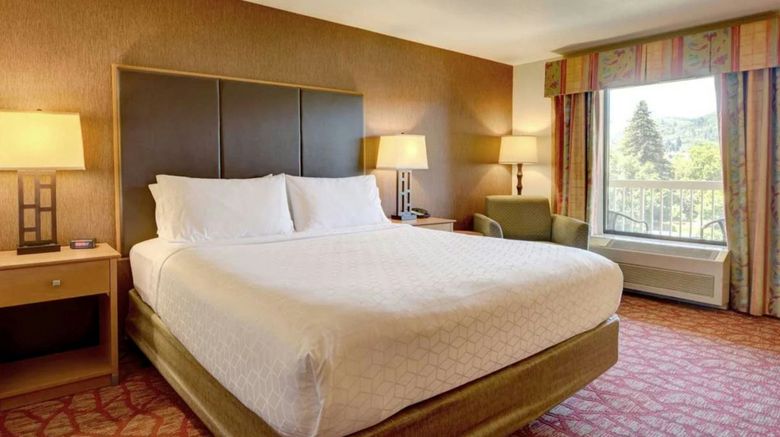 <b>The Lodge at Roseburg Room</b>. Images powered by <a href="https://www.leonardoworldwide.com/" title="Leonardo Worldwide" target="_blank">Leonardo</a>.