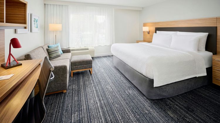 TownePlace Suites Ottawa Kanata Suite