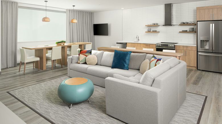 <b>Element Opelika Auburn Suite</b>. Images powered by <a href="https://www.leonardoworldwide.com/" title="Leonardo Worldwide" target="_blank">Leonardo</a>.