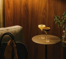 Hotel Henri NY Lobby