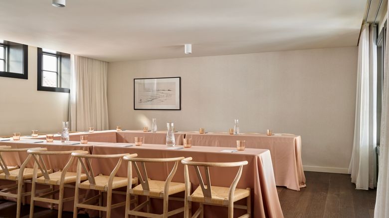<b>Kimpton Mirador Pacific Grove b Meeting</b>. Images powered by <a href="https://www.leonardoworldwide.com/" title="Leonardo Worldwide" target="_blank">Leonardo</a>.