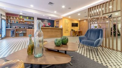Novus Plaza Hodelpa
