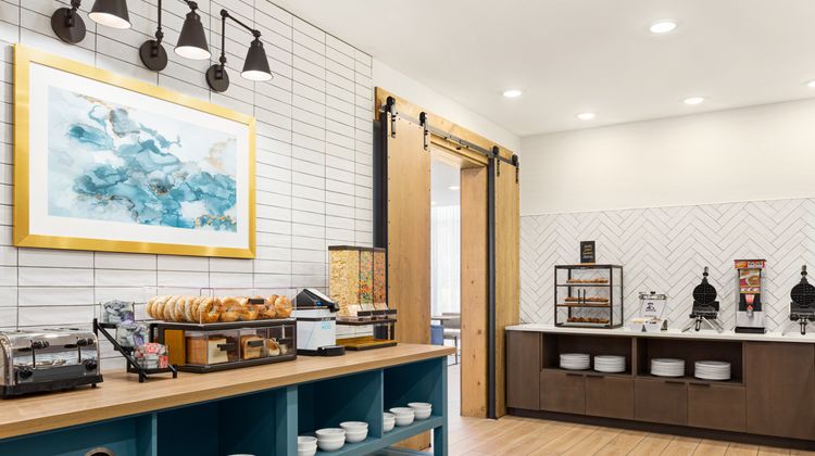 Staybridge Suites Pensacola Airport Restaurant