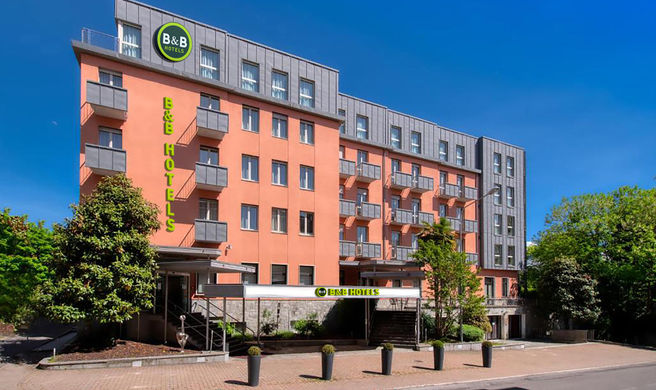 Park Hotel Mondovi Exterior