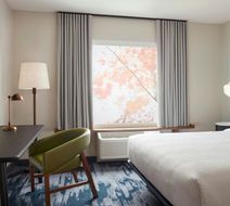 Fairfield Inn & Suites East Hartford Room